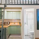 La Madeleine Private Studio